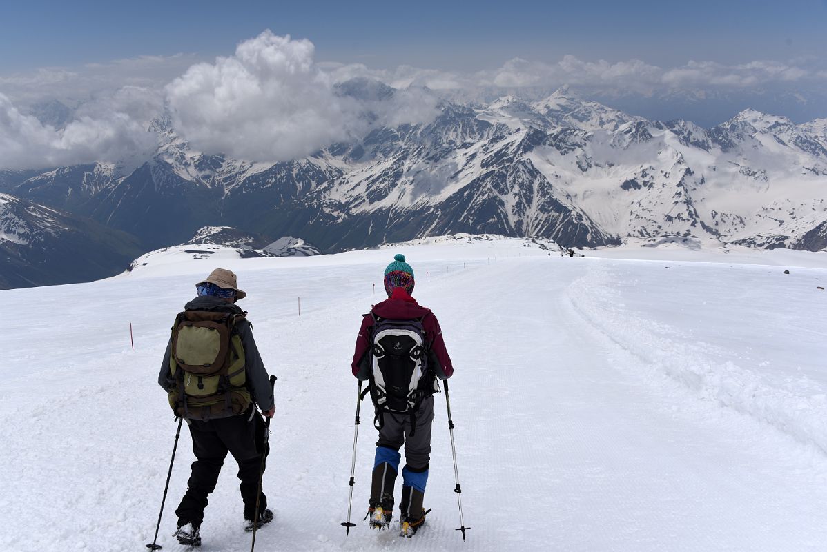 10 Descending From Pastukhov Rocks 4700m Back To Garabashi Camp 3730m On Mount Elbrus Climb
